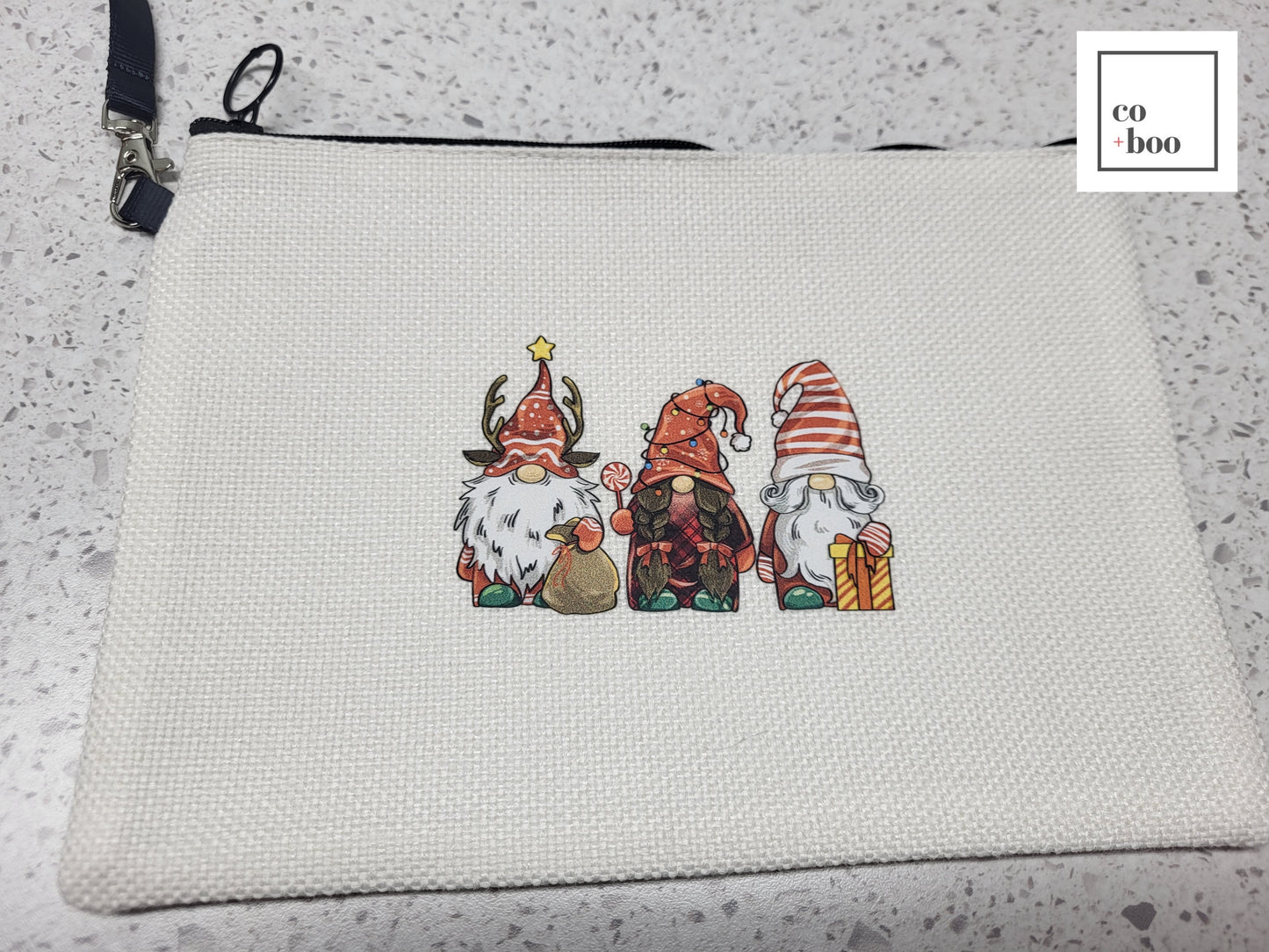 WRISTLET ZIPPER BAG GNOME